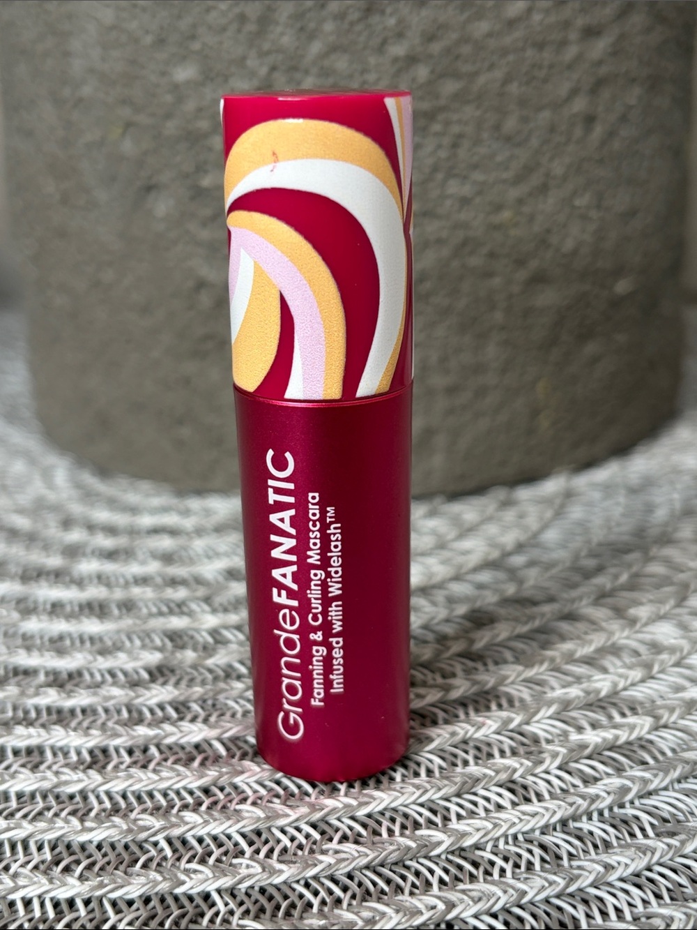 ❤️$7 NWT Grande Fanatic Fanning & Curling Mascara 2.5g